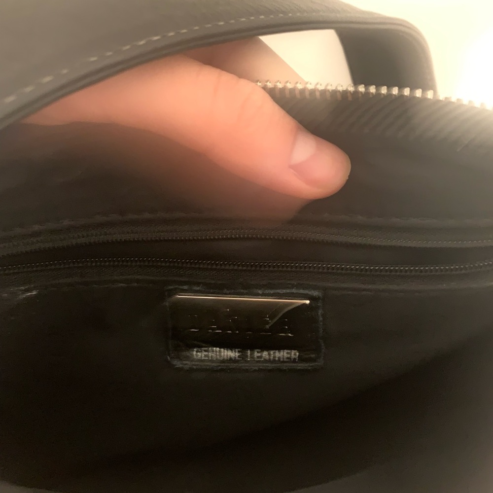 black danier genuine leather bag - Picture 7 of 7